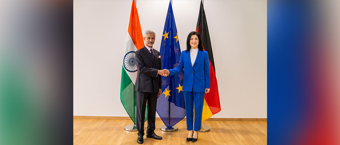  External Affairs Minister Dr. S. Jaishankar met Ms. Katherina Reiche, Federal Minister for Economic Affairs and Energy of Germany in Berlin on 23.05.2025